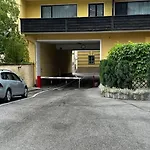 Altepost Apartment